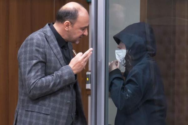Russia Journalist Detained